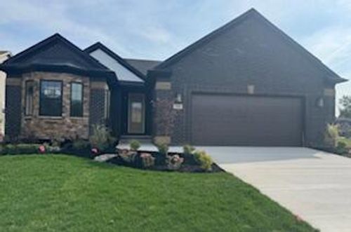 37234 Joy Road, Livonia, MI, 48150 | Card Image