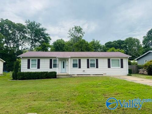 518 Dean Street, Scottsboro, AL, 35768 | Card Image