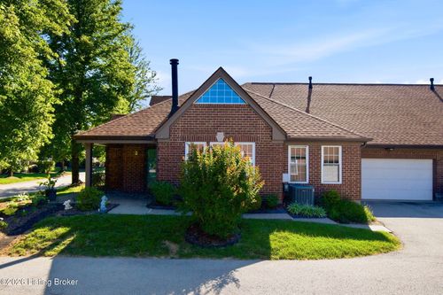1504 Eastbridge Ct, Louisville, KY, 40223-3928 | Card Image