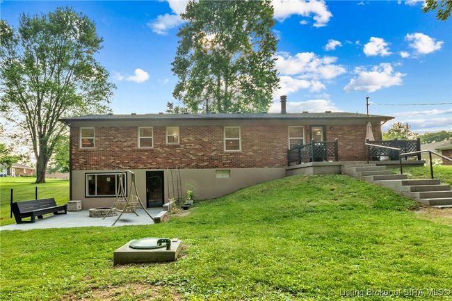 32 Cruse Loop Se, Home with 3 bedrooms, 3 bathrooms and null parking in Corydon IN | Image 5
