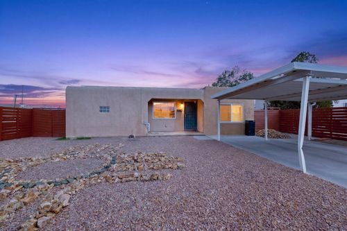 a-and-b-615 Quincy St Ne, Albuquerque, NM, 87110-6323 | Card Image