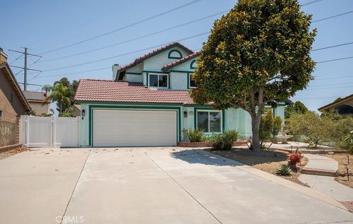 2940 Tumbleweed Street, Ontario, CA, 91761 | Card Image