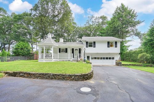 259 Birch Bluffs Dr, Westfield, MA, 01085-4810 | Card Image