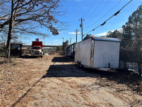 2486 Lawrence Ave, east point, GA, 30344-2526 | Card Image