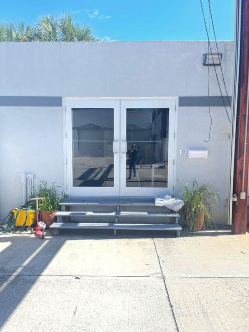 1215 Ne 17th Ct, Fort Lauderdale, FL, 33305-3160 | Card Image