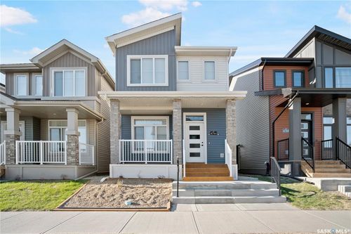 4744 Buckingham Dr, Regina, SK, S4V3X8 | Card Image