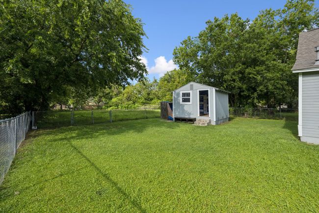 808 E High St, House other with 2 bedrooms, 1 bathrooms and null parking in Terrell TX | Image 23