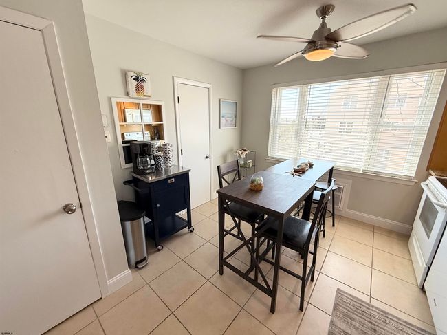 330 42 Nd St S, Condo with 2 bedrooms, 2 bathrooms and null parking in Brigantine NJ | Image 7