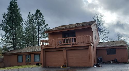 5449 Hugo Rd, Grants Pass, OR, 97526-8726 | Card Image