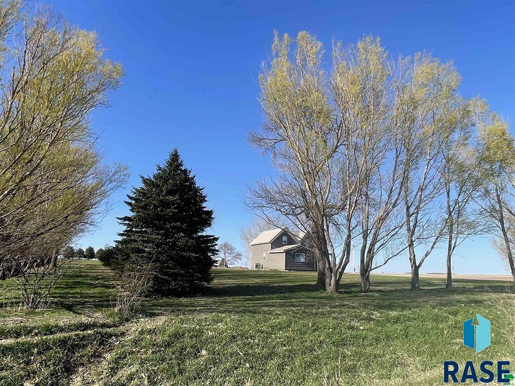 410th St, Hawarden, IA 51023 #1