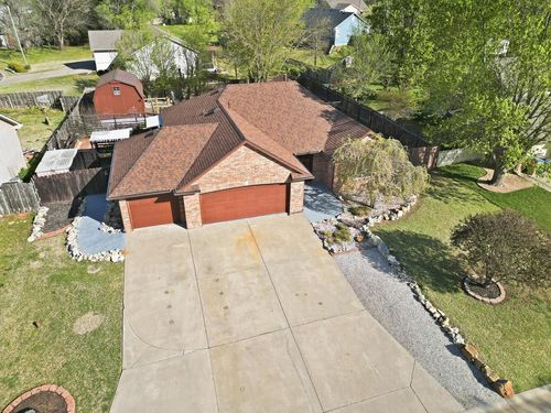 1218 Willowbrook Ln, Towanda, KS, 67144-9393 | Card Image