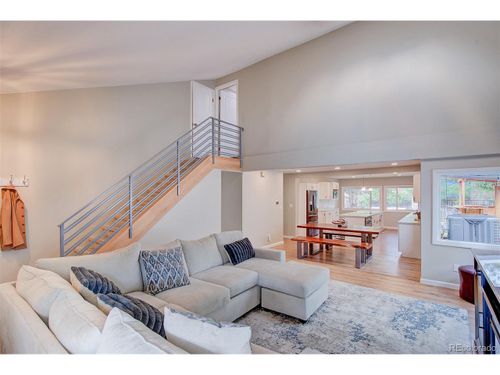 12315 E Bates Cir, Aurora, CO, 80014-3311 | Card Image