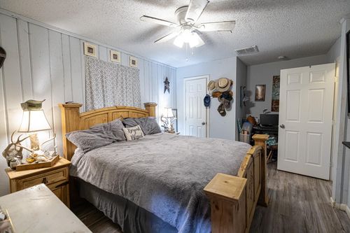 761 N Forest Cove Loop, Coldspring, TX, 77331-3096 | Card Image