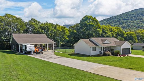 65 Road 9076, Fort Payne, AL, 35967-7577 | Card Image