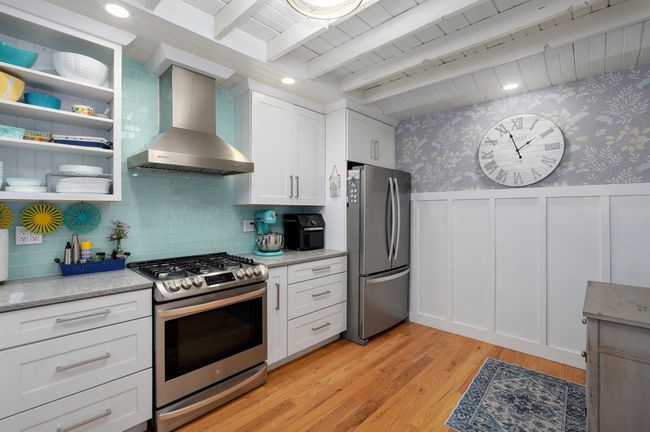 Kitchen | Image 9