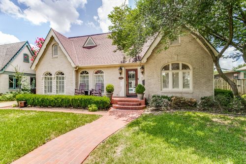 4541 N Versailles Ave, Dallas, TX, 75205-3014 | Card Image