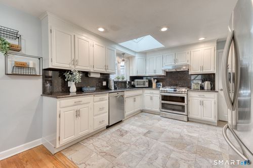 155 Spring St, Glastonbury, CT, 06033-1023 | Card Image