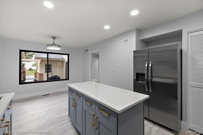 14 - 7020 Bridge Way, Condo with 3 bedrooms, 3 bathrooms and null parking in West Bloomfield MI | Image 20