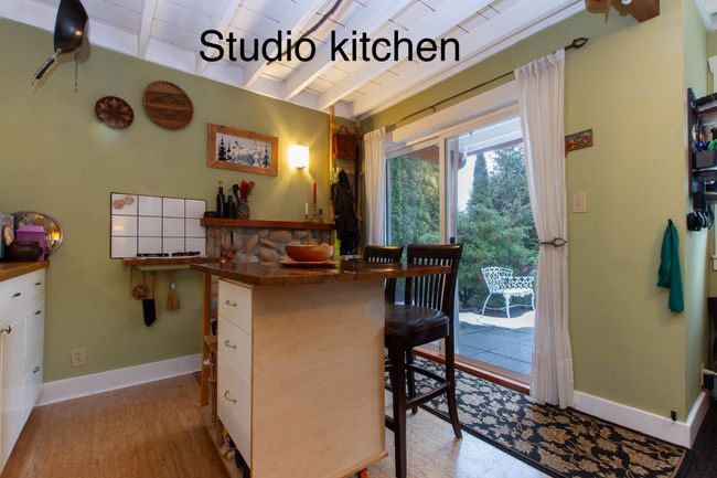 40549 Ayr Dr, House other with 6 bedrooms, 5 bathrooms and 6 parking in Squamish BC | Image 31