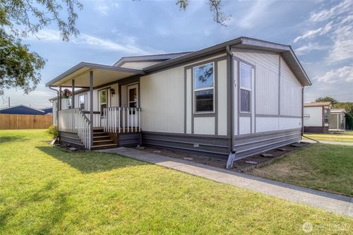 974 Ne Chelan St, College Place, WA, 99324-2006 | Card Image