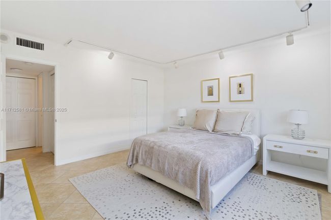 2030 - 3450 S Ocean Blvd, Condo with 2 bedrooms, 2 bathrooms and null parking in Palm Beach FL | Image 14