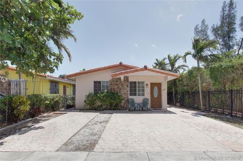 3500 Sw 26th St, Miami, FL, 33133-2009 | Card Image