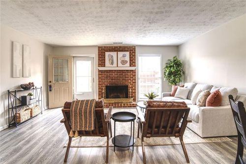 587 Wedgewood Dr, Alpharetta, GA, 30009-3769 | Card Image