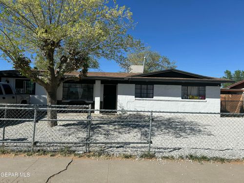 5733 Arrowhead Dr, El Paso, TX, 79924-3422 | Card Image