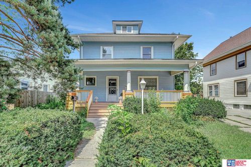 2712 Sumner St, Lincoln, NE, 68502-3138 | Card Image