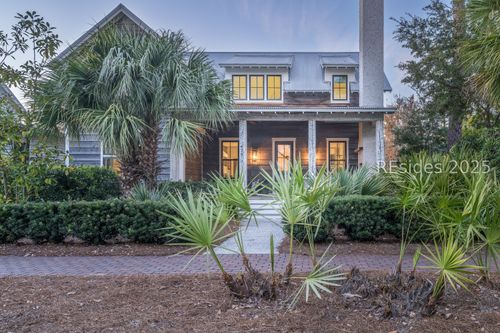 426 Corley St, Bluffton, SC, 29910-8037 | Card Image