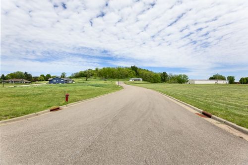 36164 Willow Ct, Independence, WI, 54747-1102 | Card Image