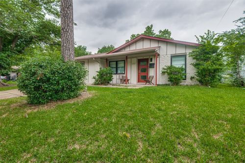 6257 Fenway St, Dallas, TX, 75217-5064 | Card Image