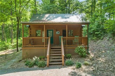 Large Covered Front Porch With Grill | Image 2