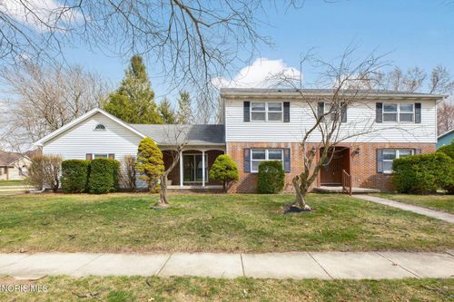 734 Mckinley Dr, Bowling Green, OH, 43402-1537 | Card Image