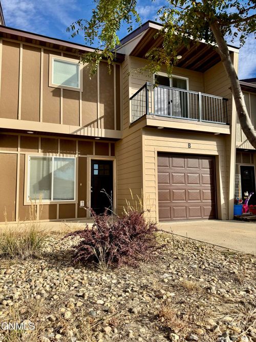 5801 Victoria Ave, Williston, ND, 58801-5170 | Card Image