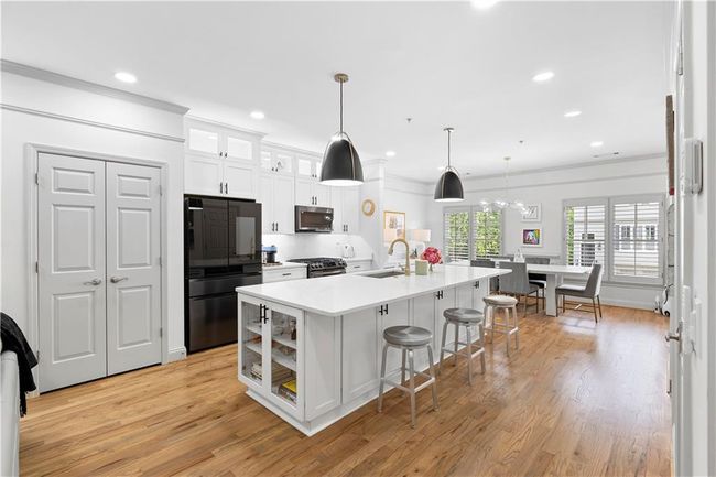 208 Wade Creek Rd, Townhouse with 4 bedrooms, 4 bathrooms and null parking in Alpharetta GA | Image 11