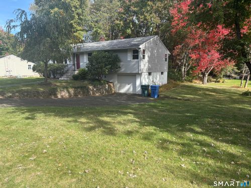 51 Norman Rd, Hamden, CT, 06514-1215 | Card Image
