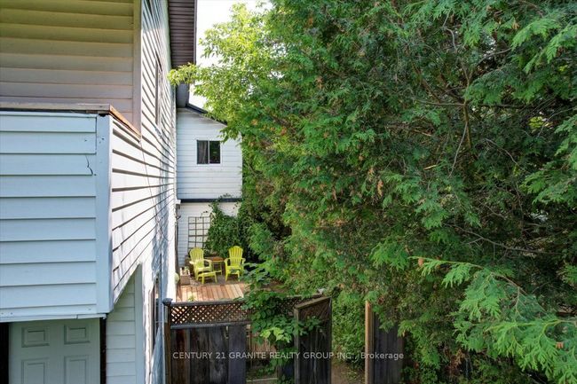 2289 Loop Rd, Home with 6 bedrooms, 4 bathrooms and 4 parking in Wilberforce ON | Image 33