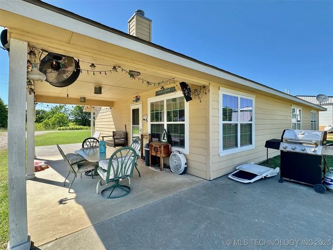 1700 Nance Rd, House other with 3 bedrooms, 2 bathrooms and null parking in Kingston OK | Image 19