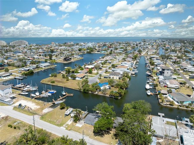 6521 Boatyard Dr, House other with 2 bedrooms, 1 bathrooms and null parking in HUDSON FL | Image 34