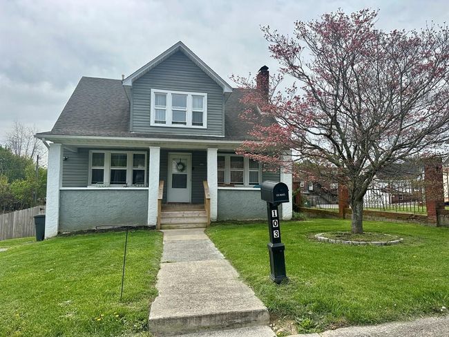 103 E Virginia St, House other with 4 bedrooms, 3 bathrooms and null parking in Galax VA | Image 36