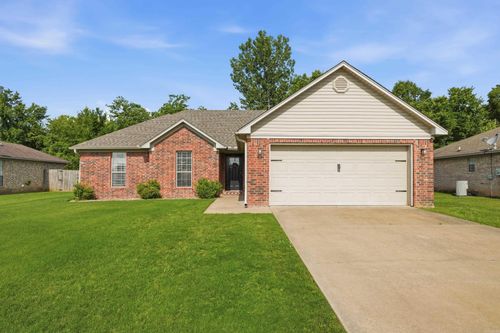 27 Tanzanite Dr, Greenbrier, AR, 72058-9293 | Card Image