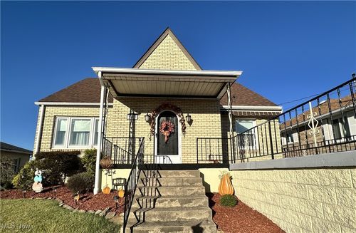 309 Booker St, Weirton, WV, 26062-3511 | Card Image