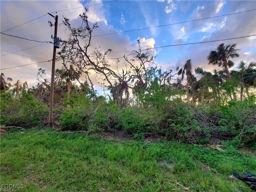 109 Dixie Way, ROTONDA WEST, FL, 33947-2441 | Card Image