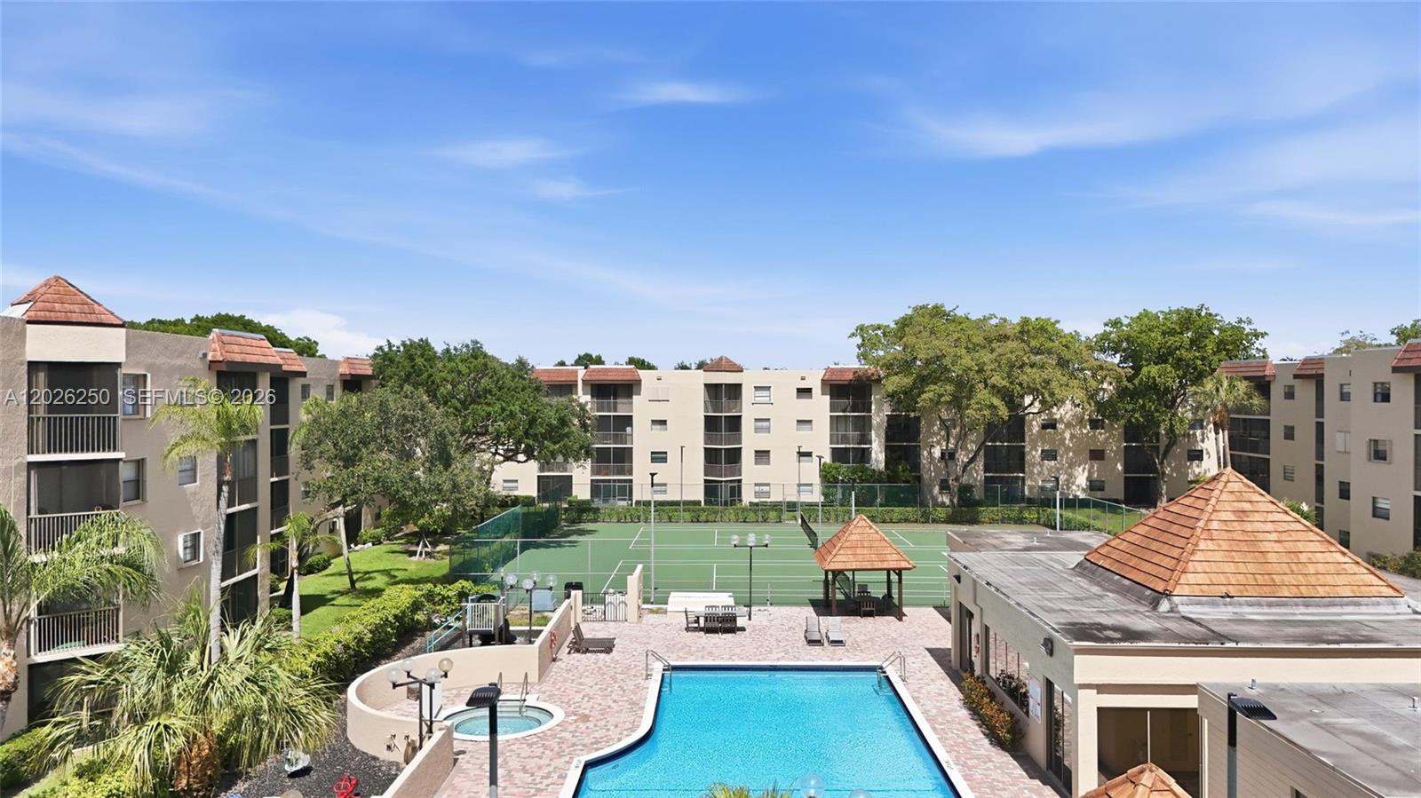 Residential in Plantation 3