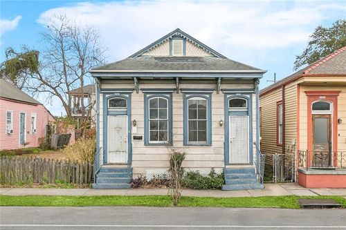 2929 Saint Claude Avenue, New Orleans, LA, 70117 | Card Image