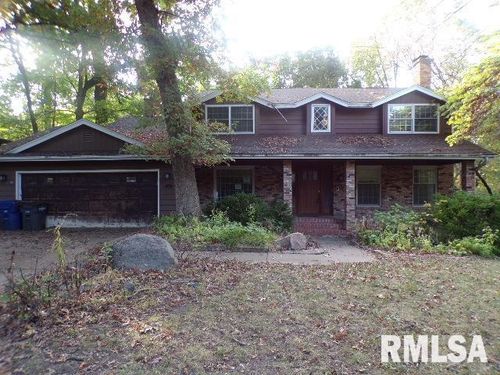 16 Wildwood Trl, Bettendorf, IA, 52722-3871 | Card Image