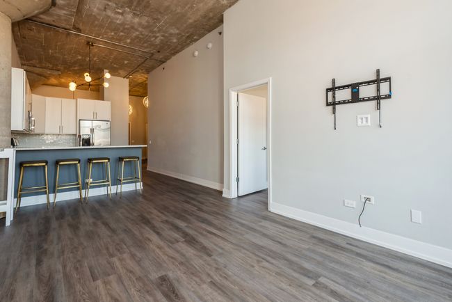 UNIT-505 - 320 E 21 St St, Condo with 2 bedrooms, 2 bathrooms and 1 parking in Chicago IL | Image 10