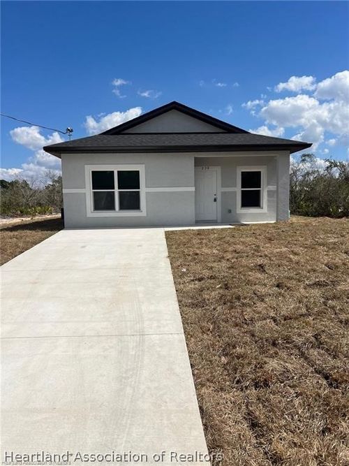 238 E Canal Way Ne, Lake Placid, FL, 33852 | Card Image