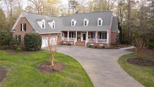 2333 W Island Rd, Williamsburg, VA, 23185-7682 | Card Image